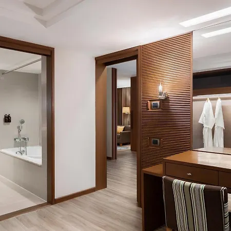 Dusit Princess Srinakarin בנגקוק מראה חיצוני תמונה