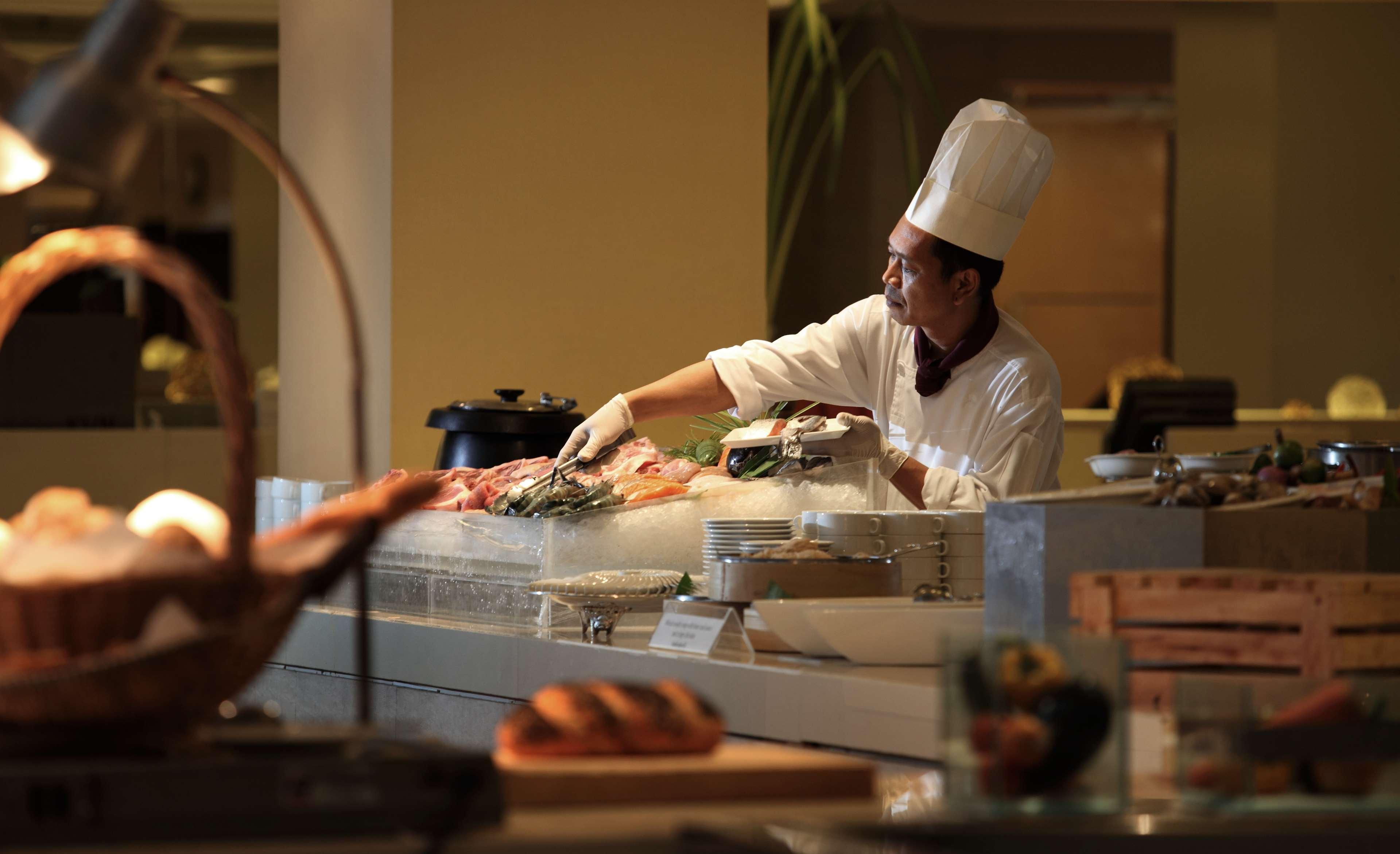 Отель Dusit Princess Srinakarin