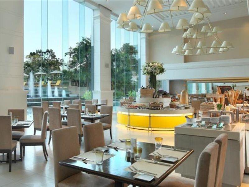 Отель Dusit Princess Srinakarin Бангкок